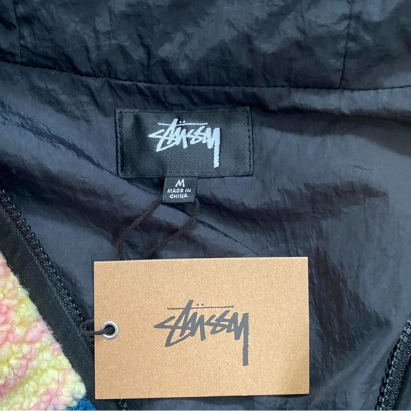 Stussy Floral Sherpa Hood Jacket NWT - Picture 3 of 3
